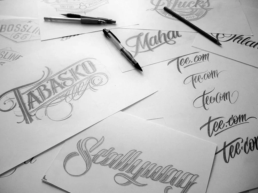 Hand Lettering a tinta por Mateusz Witczak